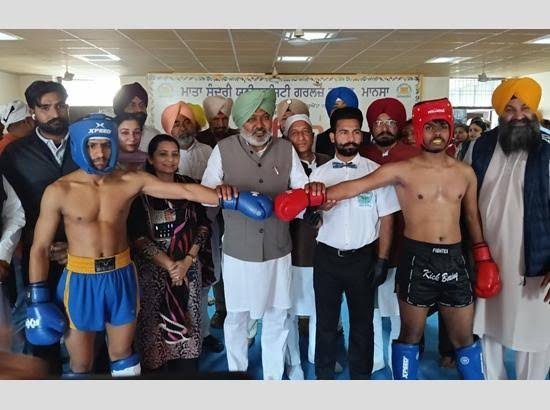 मानसा में उच्च शिक्षा को नई उड़ान: वित्त मंत्री हरपाल सिंह चीमा ने रखा 10 करोड़ के कन्या छात्रावास का पत्थर