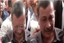 भावुक हुए केजरीवाल: शराब घोटाले में बरी होने के बाद रो पड़े दिल्ली के पूर्व सीएम, सिसोदिया ने लगाया गले भावुक हुए केजरीवाल: शराब घोटाले में बरी होने के बाद रो पड़े दिल्ली के पूर्व सीएम, सिसोदिया ने लगाया गले