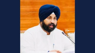 पंजाब में शिक्षा क्रांति: मार्च 2026 की बोर्ड परीक्षाओं में लागू होगा 'ऑन-स्क्रीन मार्किंग' सिस्टम; डिजिटल मूल्यांकन से परिणाम होंगे सटीक और तेज़