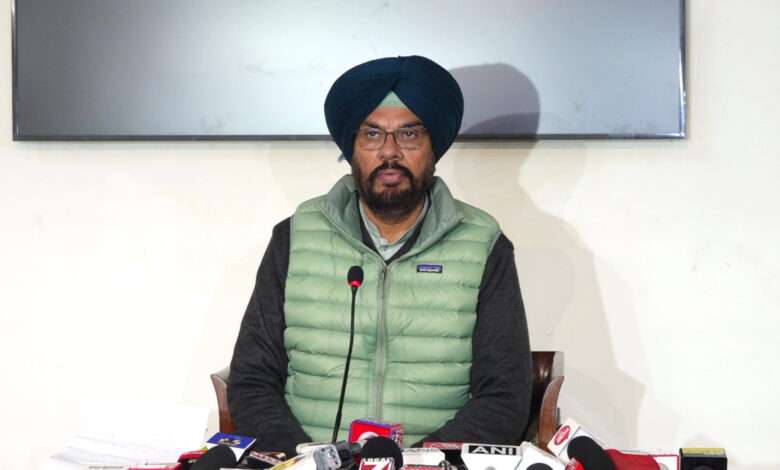 पंजाब 2007-2017 को नहीं भूल सकता जब राज्यपाल के साथ दिखाई देने वाले उन नेताओं के शासन में नशे फलते-फूलते रहे: कुलदीप धालीवाल