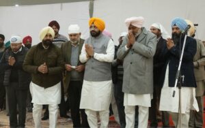 भगवंत मान के नेतृत्व वाली सरकार ने श्री गुरु रविदास जी महाराज के 649वें प्रकाश पर्व पर वर्षभर चलने वाले राज्य स्तरीय समारोहों की शुरुआत की, 2027 में ऐतिहासिक 650वें प्रकाश पर्व की तैयारियों का हुआ आगाज़ !