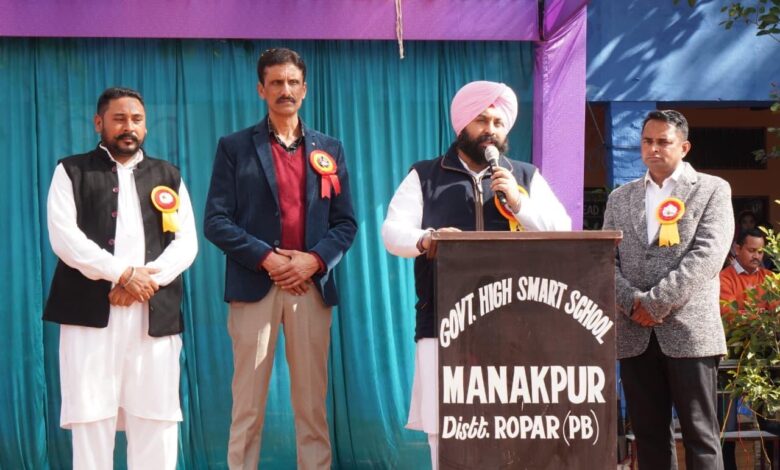 हरजोत सिंह बैंस ने श्री आनंदपुर साहिब निर्वाचन क्षेत्र में सरकारी हाई स्कूल, मानकपुर में कार्यशाला का नेतृत्व किया