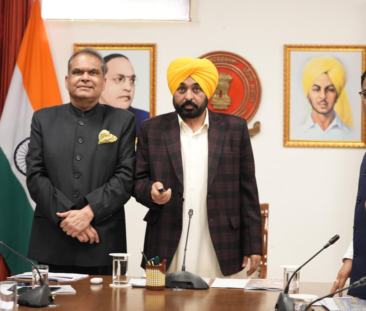 जिंदल ने 13 मार्च को Plaksha University में आयोजित होने वाले इन्वेस्ट पंजाब समिट के उद्घाटन सत्र में अपनी उपस्थिति की भी पुष्टि की।