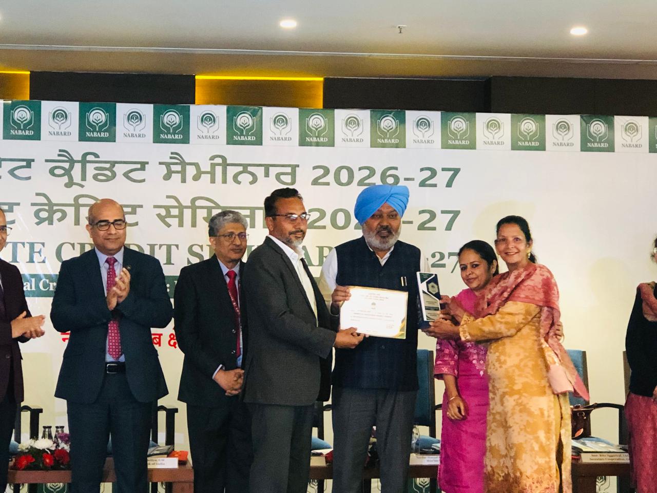 नाबार्ड के योगदान को पंजाब की अर्थव्यवस्था और विकास के लिए महत्वपूर्ण बताया