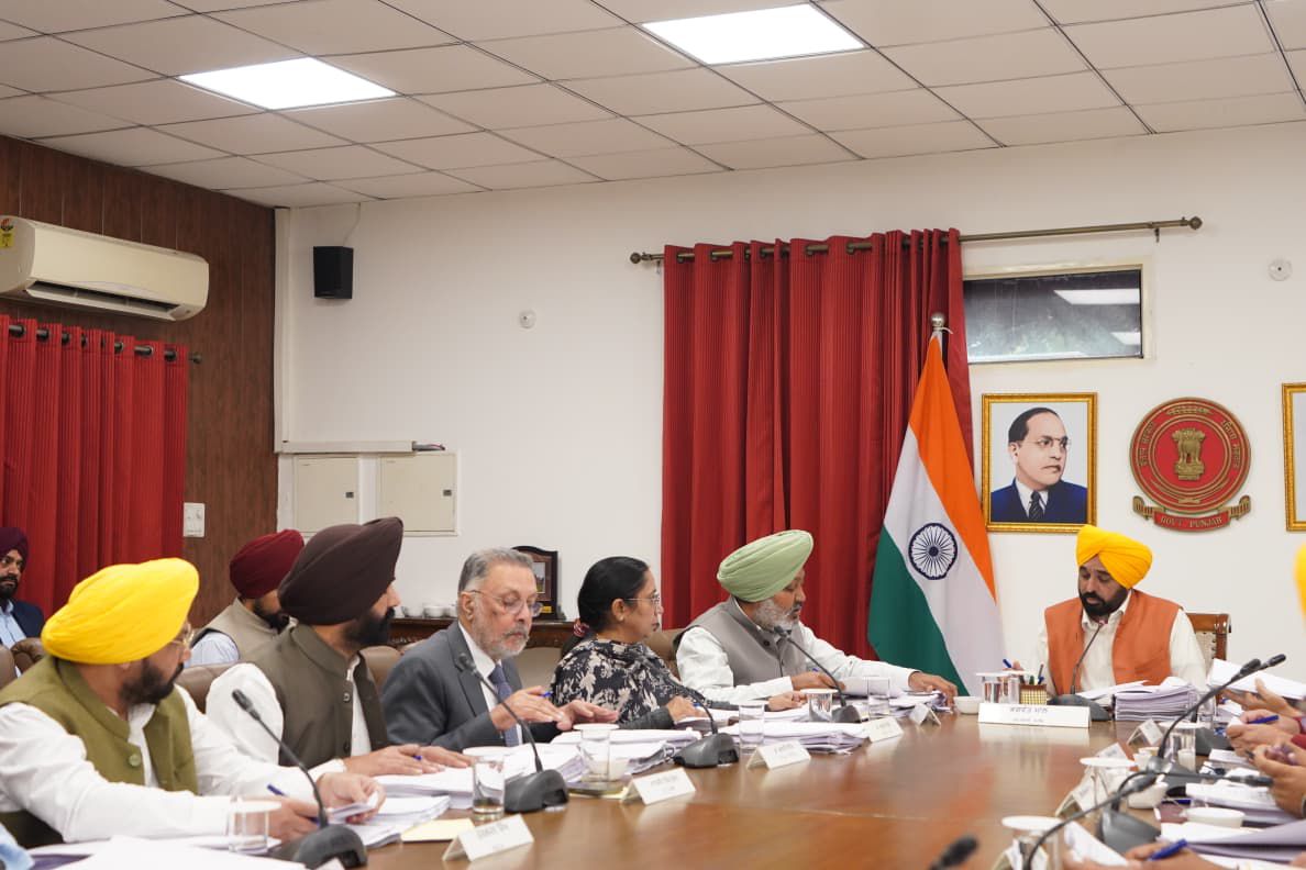 आम आदमी पार्टी की ईमानदार सरकार जनता का एक-एक पैसा लोगों की सेवा पर खर्च कर रही है - भगवंत सिंह मान