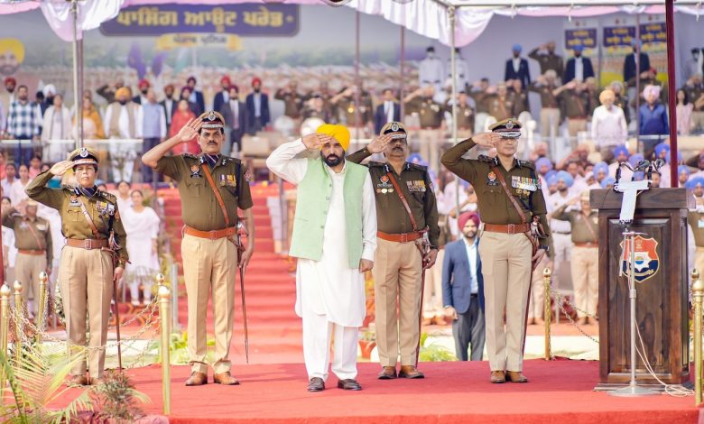 बीएसएफ के साथ मिलकर पंजाब पुलिस ने कई सफल ऑपरेशन किए और पाकिस्तान से आने वाले ड्रग्स को काबू किया- भगवंत सिंह मान