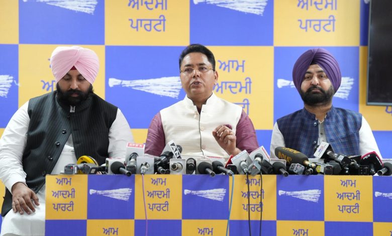 मोदी और शाह को राजनीतिक बदले के लिए केंद्रीय एजेंसियों का दुरुप्रयोग करने के लिए देश से माफ़ी मांगनी चाहिए: अमन अरोड़ा