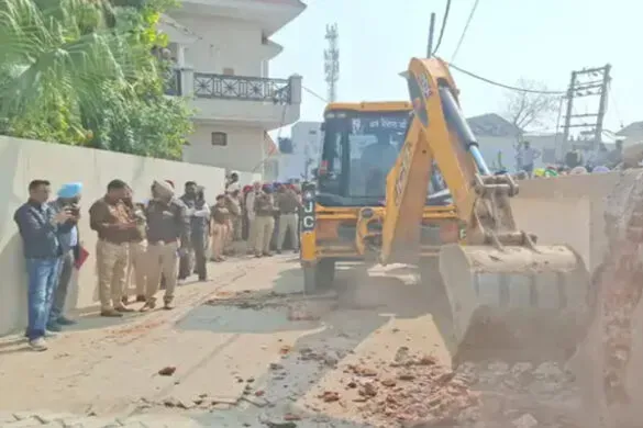 सुखपाल खैहरा के घर पहुँची प्रशासन की टीम; भारी फोर्स के साथ अवैध निर्माण पर चला 'पीला पंजा