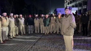 पंजाब में 'ऑपरेशन प्रहार-2' का कहर: 2700 ठिकानों पर छापेमारी, 1600 से अधिक अपराधी गिरफ्तार; DGP गौरव यादव की बड़ी कार्रवाई पंजाब में 'ऑपरेशन प्रहार-2' का कहर: 2700 ठिकानों पर छापेमारी, 1600 से अधिक अपराधी गिरफ्तार; DGP गौरव यादव की बड़ी कार्रवाई