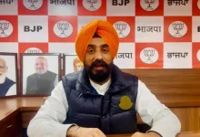 कभी गद्दार, कभी सांप-नेवला! भाजपा ने कांग्रेस के 'दलित और सिख विरोधी' इतिहास को किया याद