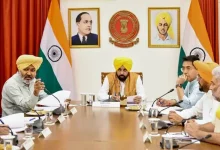 कोविड वॉलंटियर्स की बल्ले-बल्ले: सरकारी नौकरी में मिलेंगे 10 बोनस अंक, पंजाब कैबिनेट का बड़ा फैसला कोविड वॉलंटियर्स की बल्ले-बल्ले: सरकारी नौकरी में मिलेंगे 10 बोनस अंक, पंजाब कैबिनेट का बड़ा फैसला