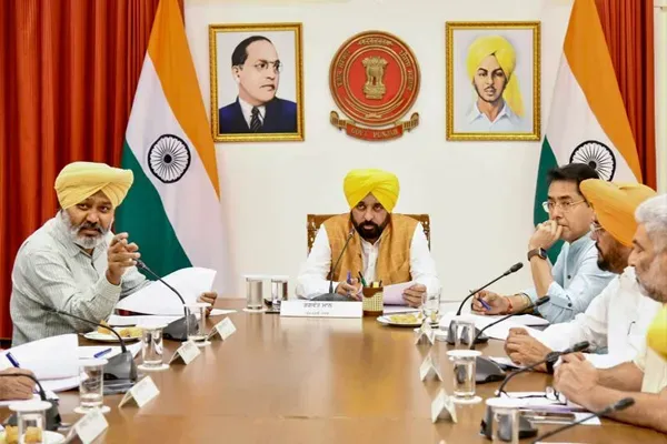 कोविड वॉलंटियर्स की बल्ले-बल्ले: सरकारी नौकरी में मिलेंगे 10 बोनस अंक, पंजाब कैबिनेट का बड़ा फैसला कोविड वॉलंटियर्स की बल्ले-बल्ले: सरकारी नौकरी में मिलेंगे 10 बोनस अंक, पंजाब कैबिनेट का बड़ा फैसला