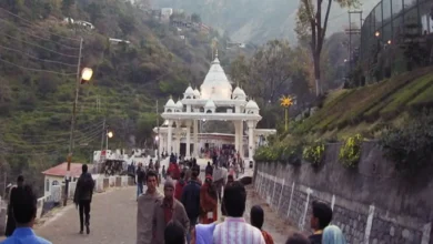 वैष्णो देवी धाम में आध्यात्मिक क्रांति: कटड़ा में बनेगा भव्य वैश्विक संग्रहालय, श्रद्धालुओं का बीमा कवर अब ₹10 लाख वैष्णो देवी धाम में आध्यात्मिक क्रांति: कटड़ा में बनेगा भव्य वैश्विक संग्रहालय, श्रद्धालुओं का बीमा कवर अब ₹10 लाख