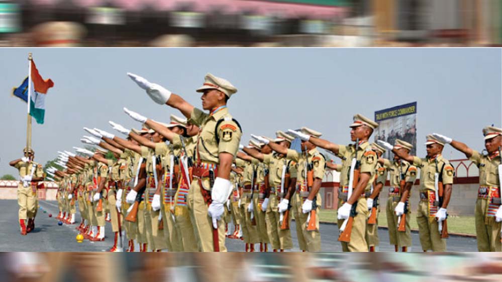 सेंट्रल फोर्स की भर्ती संकट: 93 हजार पद खाली, CRPF में 27 हजार, इस्तीफों में 86% का उछाल