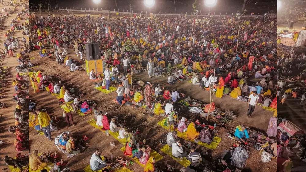 2 लाख भक्तों की ऑनलाइन भागीदारी के साथ बागेश्वर धाम में चतुर्थ हनुमान चालीसा हवन, पांचवां हवन 20 अप्रैल को