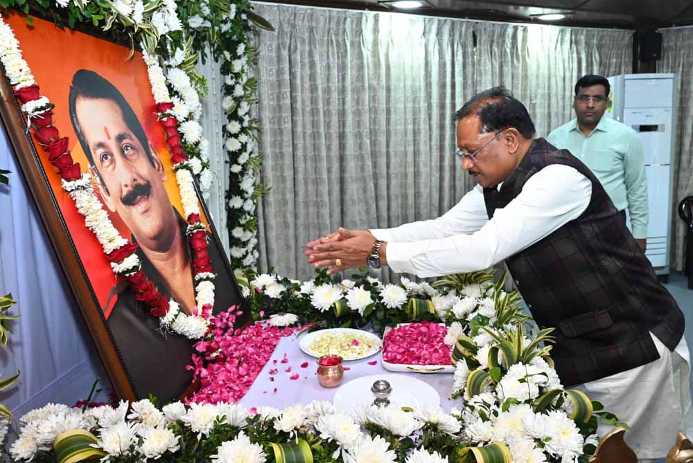 मुख्यमंत्री साय बोले - जनजातीय समाज के उत्थान के लिए समर्पित रहा स्व. दिलीप सिंह जूदेव का जीवन