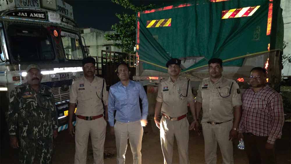 अवैध खनन पर कड़ा प्रहार: संयुक्त टीम की दबिश में भारी मशीनरी सीज