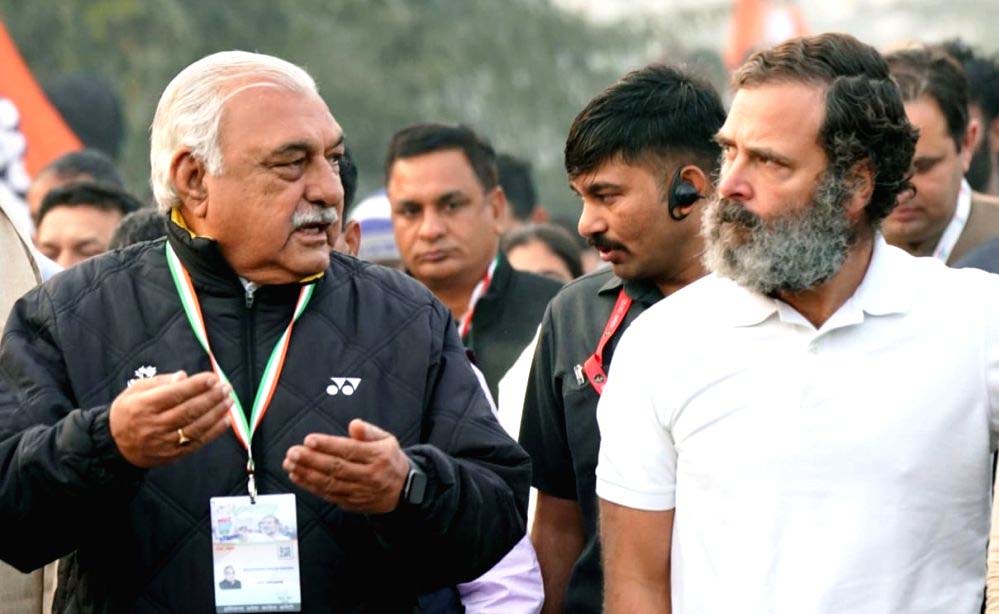 राज्यसभा चुनाव के बाद हरियाणा कांग्रेस में विवाद, राहुल गांधी ने निशाना साधा उन विधायकों पर जिन्होंने नौ वोट खराब किए राज्यसभा चुनाव के बाद हरियाणा कांग्रेस में विवाद, राहुल गांधी ने निशाना साधा उन विधायकों पर जिन्होंने नौ वोट खराब किए