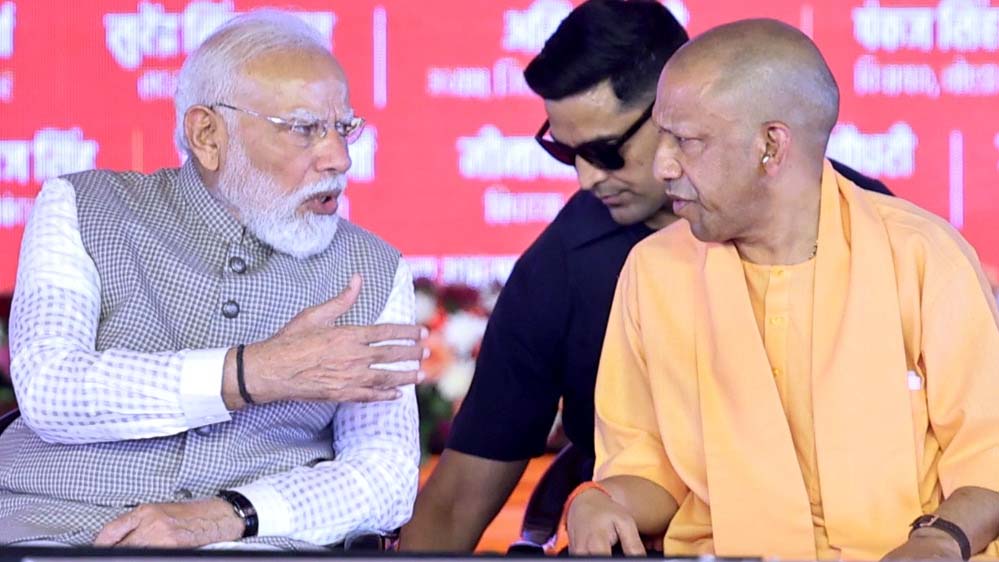 उत्तर प्रदेश के राजकीय पक्षी सारस से सजा नोएडा इंटरनेशनल एयरपोर्ट का प्रतीक चिन्ह