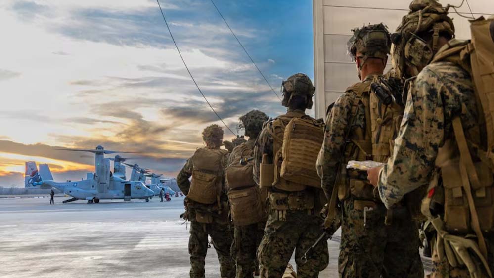 ईरान पर हमला करेगा US ? ट्रंप के प्लान में 2500 नौसैनिक, 3500 सैनिक और युद्धपोत, ग्राउंड ऑपरेशन की तैयारी