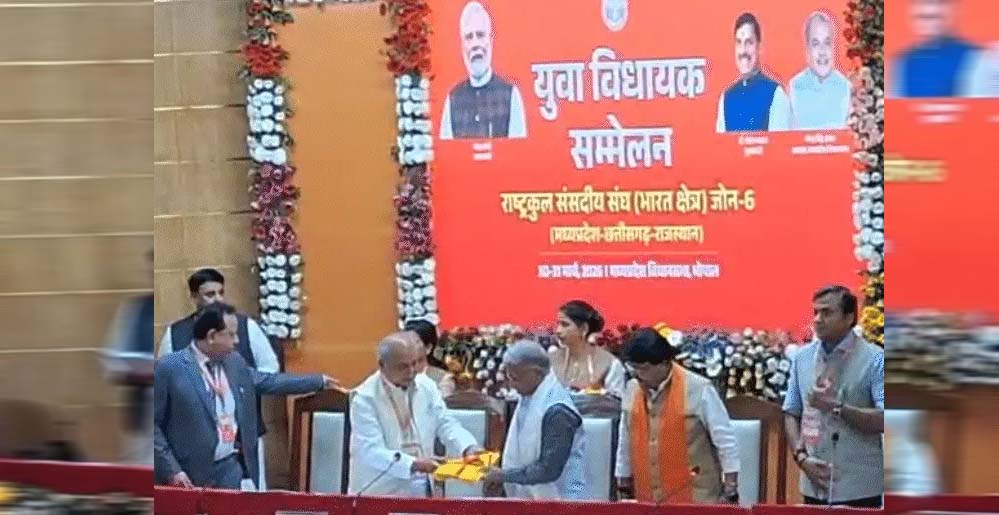 राज्यसभा उपसभापति का बयान: 'विकसित भारत के लिए 66 साल का सफर, कई देशों में लॉकडाउन, भारत में हालात सामान्य'