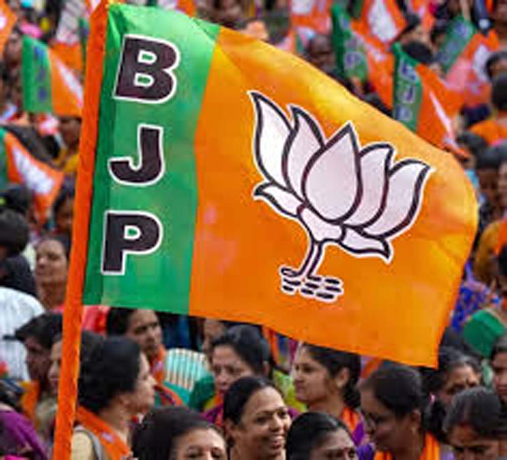 मध्य प्रदेश राजनीति: मंत्रियों ने छोड़ी जिलों की जिम्मेदारी? भोपाल में ही जुट रहा कोर ग्रुप