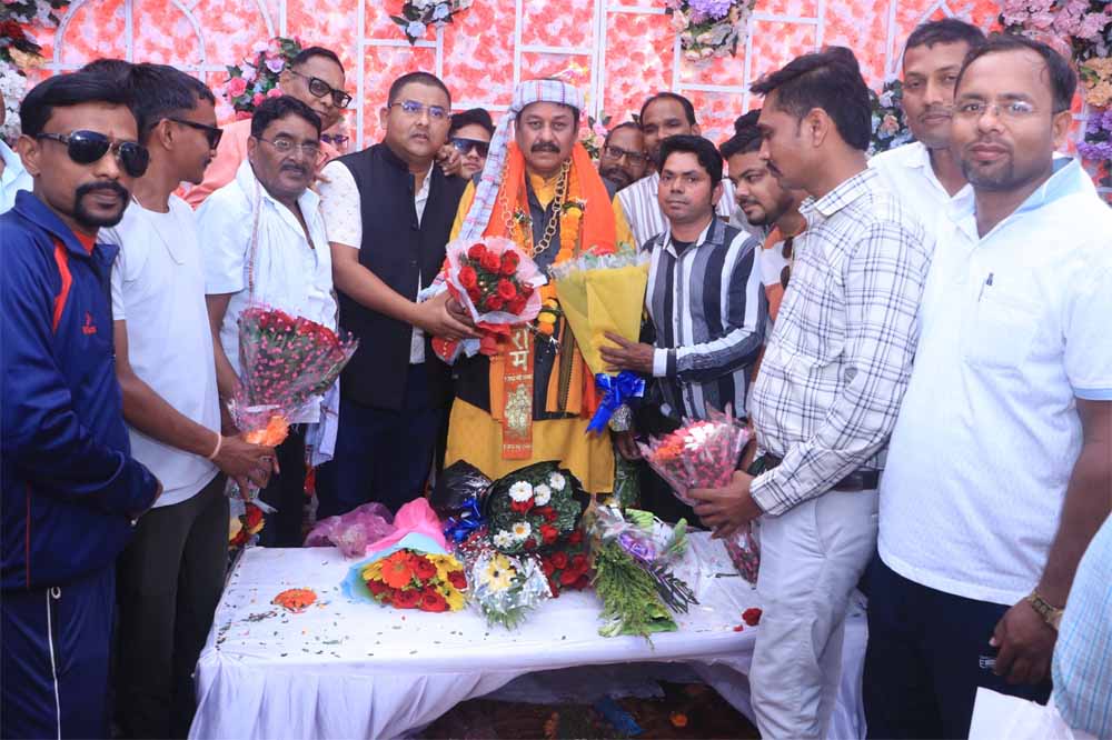 शिक्षा मंत्री गजेंद्र यादव ने श्रमजीवी पत्रकार संघ के जिला अध्यक्ष व पत्रकारों दिया बधाई