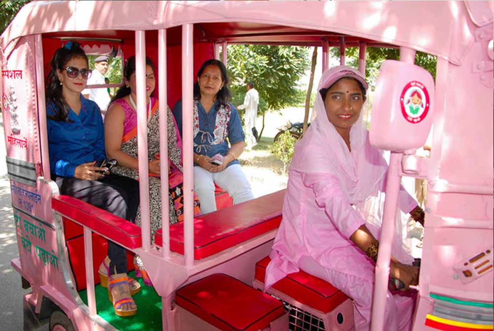 महिलाओं को मिली कमान: पानीपत की सड़कों पर दौड़ेंगे पिंक ऑटो, बढ़ेगी सुरक्षा और रोजगार