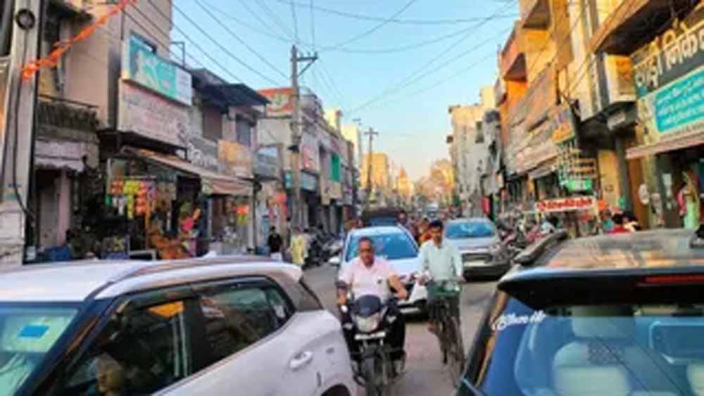 गर्मी से बढ़ी परेशानी! हरियाणा में लगातार बढ़ रहा तापमान, 15 से मौसम बदलेगा