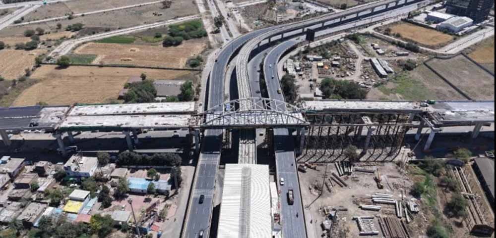 मेगा इंजीनियरिंग अचीवमेंट: इंदौर में 400 टन का गर्डर 23 मीटर ऊंचाई पर सफलतापूर्वक लॉन्च