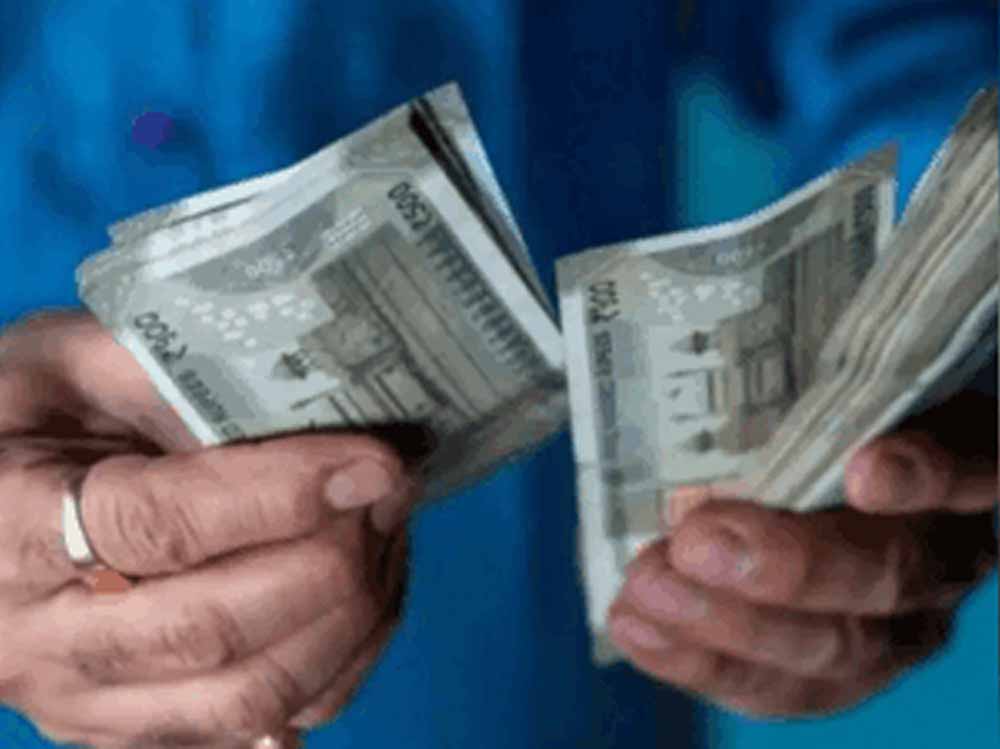 किराये के बैंक खातों से ठगी का जाल: ग्वालियर में बड़ा खुलासा, 1.41 करोड़ में से 14 लाख पहुंचे