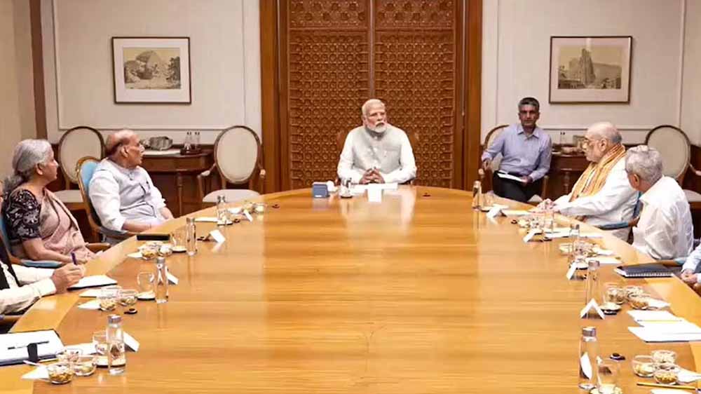 मिडिल ईस्ट तनाव का असर: पीएम मोदी ने बुलाई उच्च स्तरीय बैठक, ऊर्जा मुद्दों पर फोकस