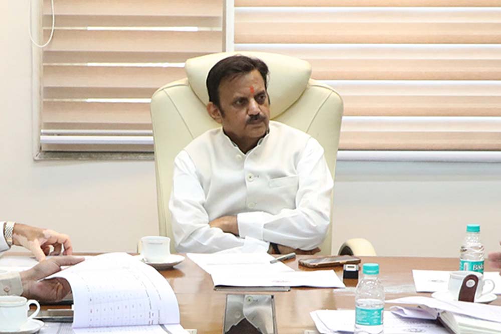 महिलाओं के हर चरण में स्वास्थ्य सुरक्षा सुनिश्चित करने के लिए शक्ति केंद्र का निर्माण करेगा: उप मुख्यमंत्री शुक्ल