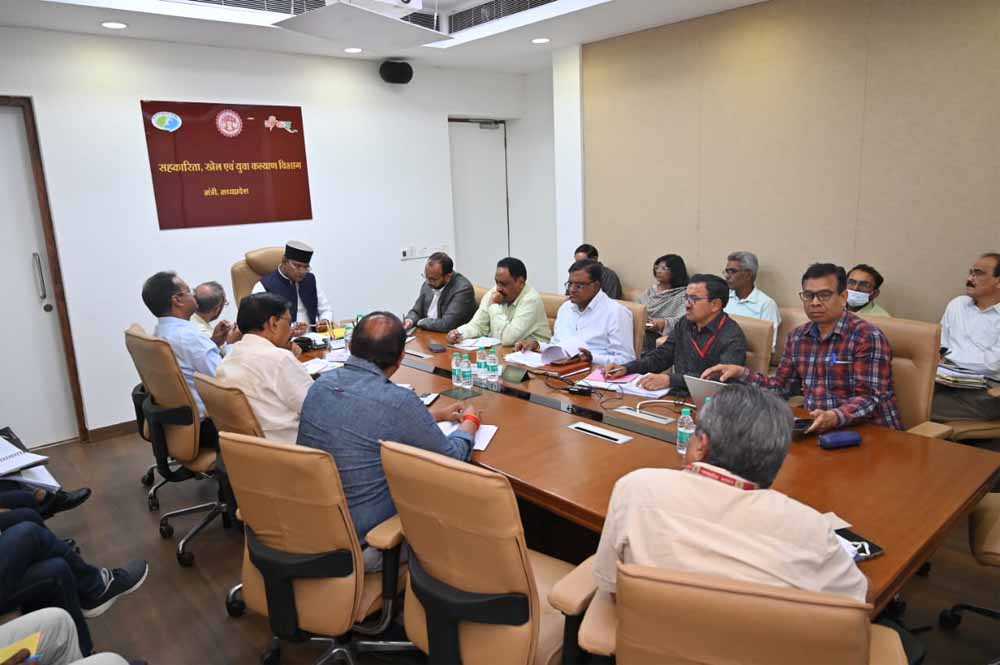 अप्रैल माह में पैक्स से 10 लाख किसानों को जोड़ने के लिए चलाया जाएगा वृहद सदस्यता अभियान