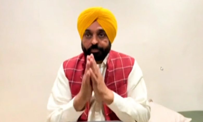 अरविंद केजरीवाल, मनीष सिसोदिया समेत पूरी आम आदमी पार्टी चट्टान की तरह डटकर देश की लड़ाई लड़ रही- भगवंत सिंह मान