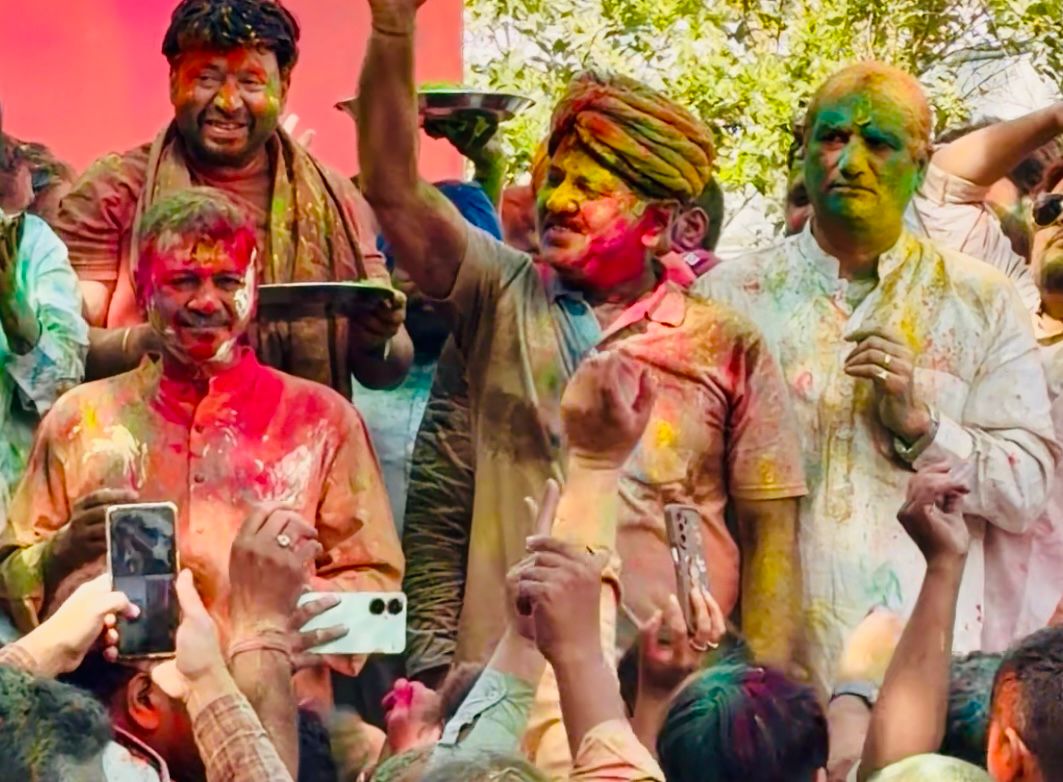 ईमानदारी की बेईमानी पर हुई जीत को समर्पित है यह होली - दीपक बाली