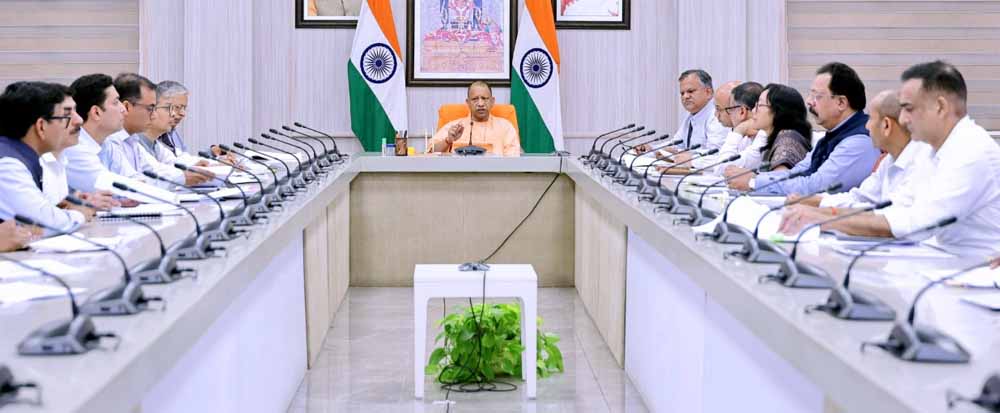 प्रस्तावित एक्सप्रेस-वे परियोजनाओं के लिए भूमि क्रय प्रक्रिया तेज करने के मुख्यमंत्री के निर्देश