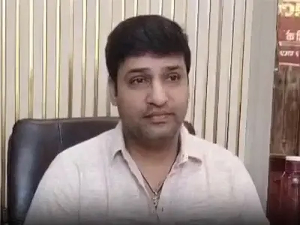 दो दशक की ईमानदारी बनी ढाल और एक झटके में दर्जनों ज्वेलर्स को लगा करोड़ों का चूना