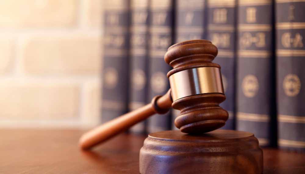 हिरासत में मौत का मामला गरमाया, अदालत ने 5 पुलिसकर्मियों पर हत्या का ट्रायल चलाने के दिए आदेश हिरासत में मौत का मामला गरमाया, अदालत ने 5 पुलिसकर्मियों पर हत्या का ट्रायल चलाने के दिए आदेश