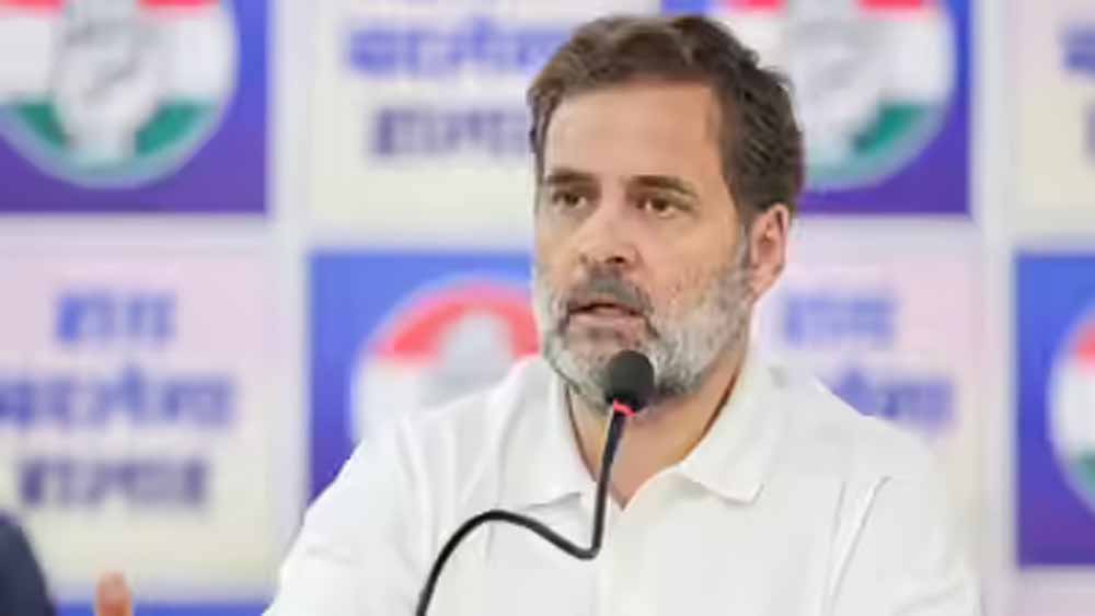 तेल खरीद पर भारत की आज़ादी सवालों में, पीएम कंप्रोमाइज्ड: राहुल गांधी