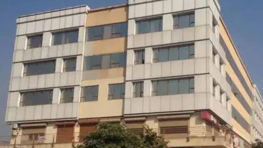 बिल्डरों पर शिकंज,CBI की 77 ठिकानों पर देशभर में छापेमारी