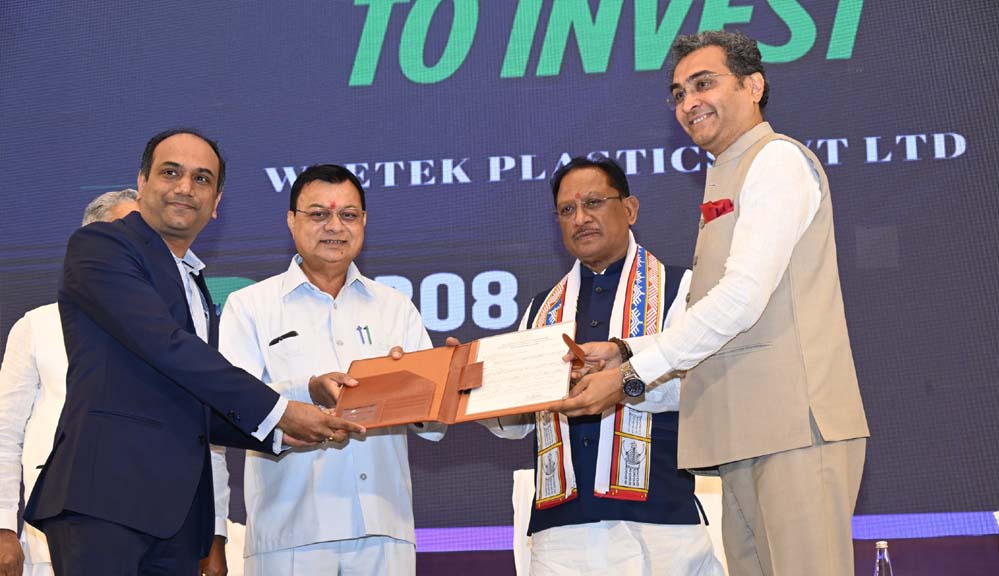 उद्योग और श्रम विभाग के आपसी समन्वय से संवर रहा है छत्तीसगढ़