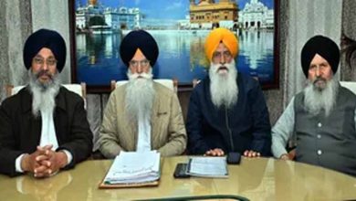 सुखबीर सिंह बादल के बयानों पर सख्त कार्रवाई की मांग, SGPC प्रतिनिधिमंडल ने सौंपा ज्ञापन