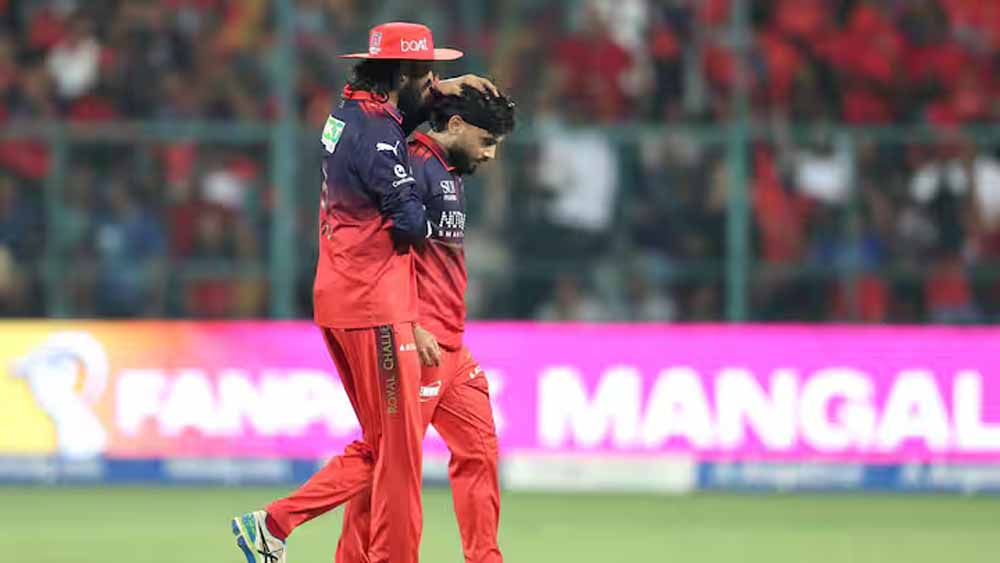 DC vs RCB: अरुण जेटली स्टेडियम में हाई-वोल्टेज मुकाबले की तैयारी