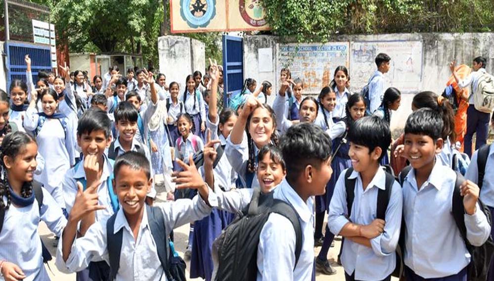 CBSE Class 10th: चंडीगढ़ के सरकारी स्कूलों ने टॉप किया, अभय सिंह बने टॉपर