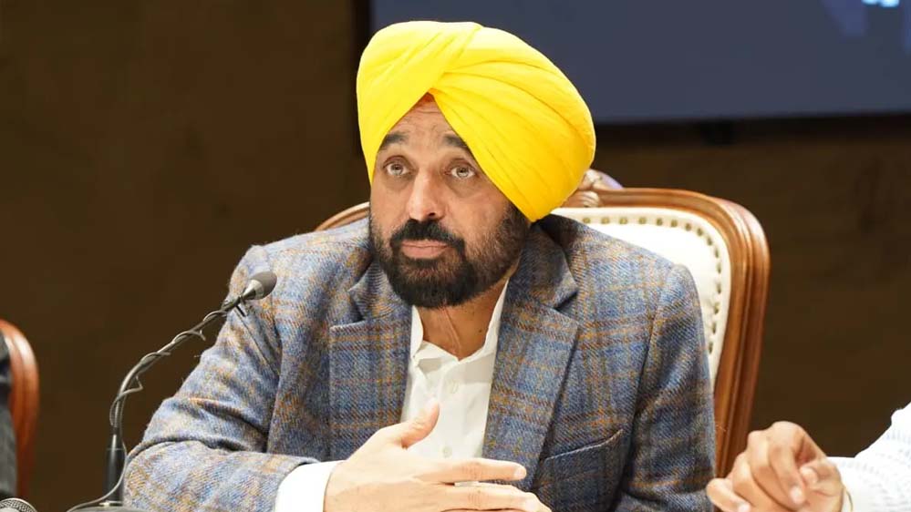 पंथक मुद्दों पर सीएम मान की घेराबंदी, शिअद और सुखबीर बादल बने निशाने पर