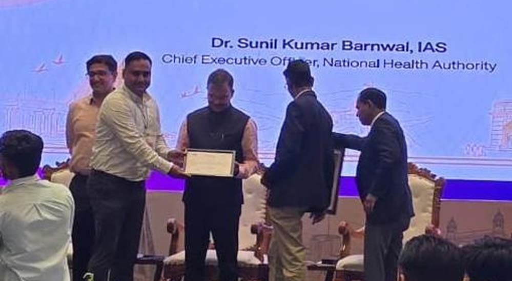 रायपुर: आयुष्मान भारत प्रधानमंत्री जन आरोग्य योजना में उत्कृष्ट प्रदर्शन पर छत्तीसगढ़ को मिले दो राष्ट्रीय पुरस्कार रायपुर: आयुष्मान भारत प्रधानमंत्री जन आरोग्य योजना में उत्कृष्ट प्रदर्शन पर छत्तीसगढ़ को मिले दो राष्ट्रीय पुरस्कार