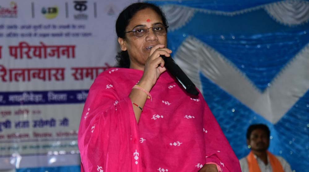 विधायक ने ग्राम मथनीबेड़ा में 'अस्मिता परियोजना' का शुभारंभ, महिलाओं को मिलेगा स्वरोजगार का अवसर