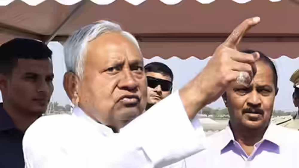 सियासी समीकरणों में बदलाव, बीजेपी के सवर्ण वोट बैंक में असंतोष