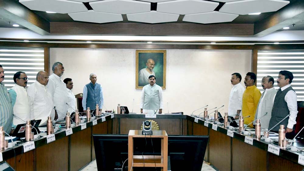 सिंचाई, स्वास्थ्य, शिक्षा और सड़क जैसे अधोसंरचना निर्माण तथा विकास के लिए 33 हजार 985 करोड़ रूपये की स्वीकृति सिंचाई, स्वास्थ्य, शिक्षा और सड़क जैसे अधोसंरचना निर्माण तथा विकास के लिए 33 हजार 985 करोड़ रूपये की स्वीकृति